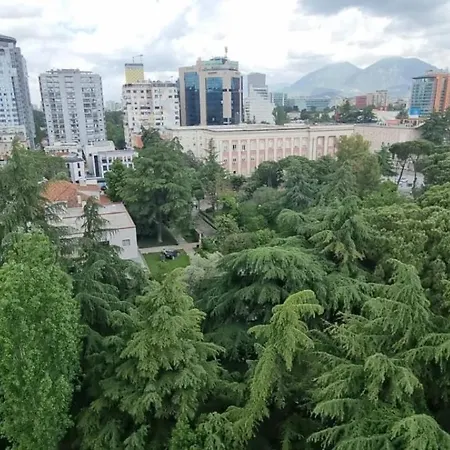 Grand Boulevard *